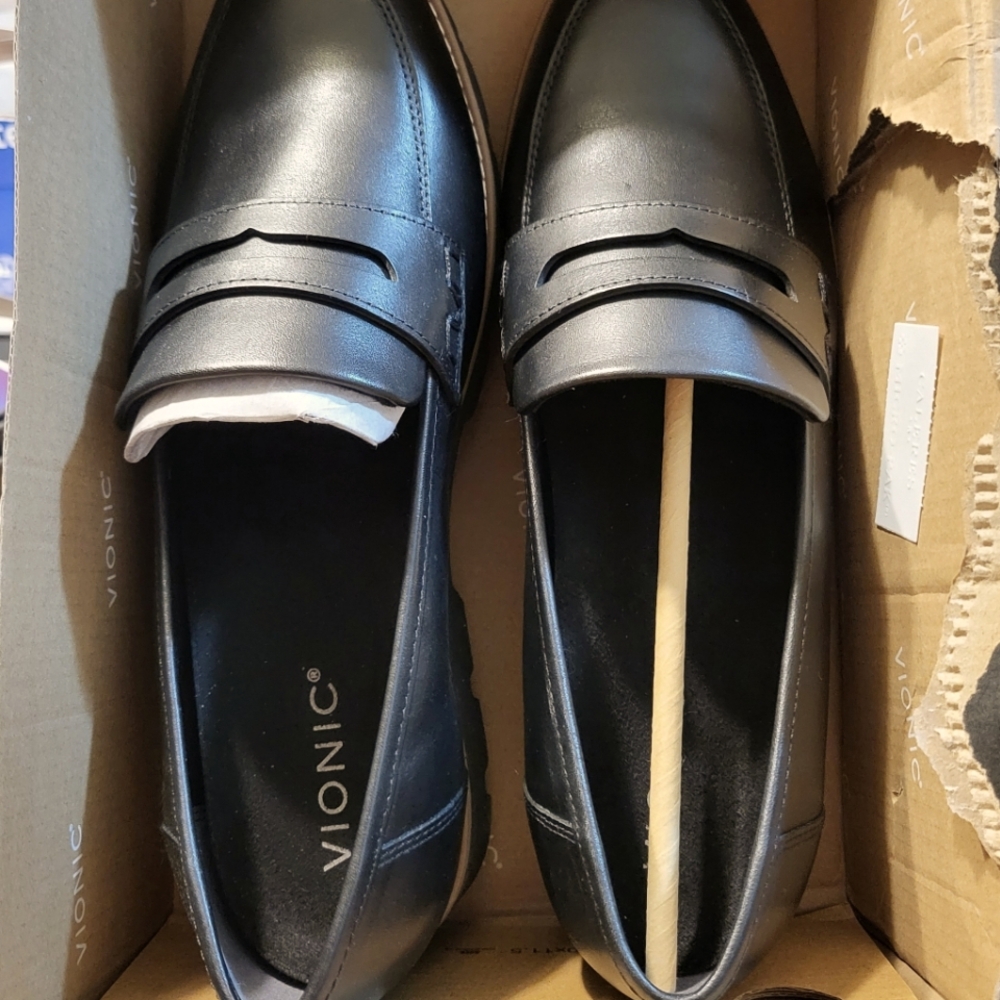 Vionic Cherry II Loafers